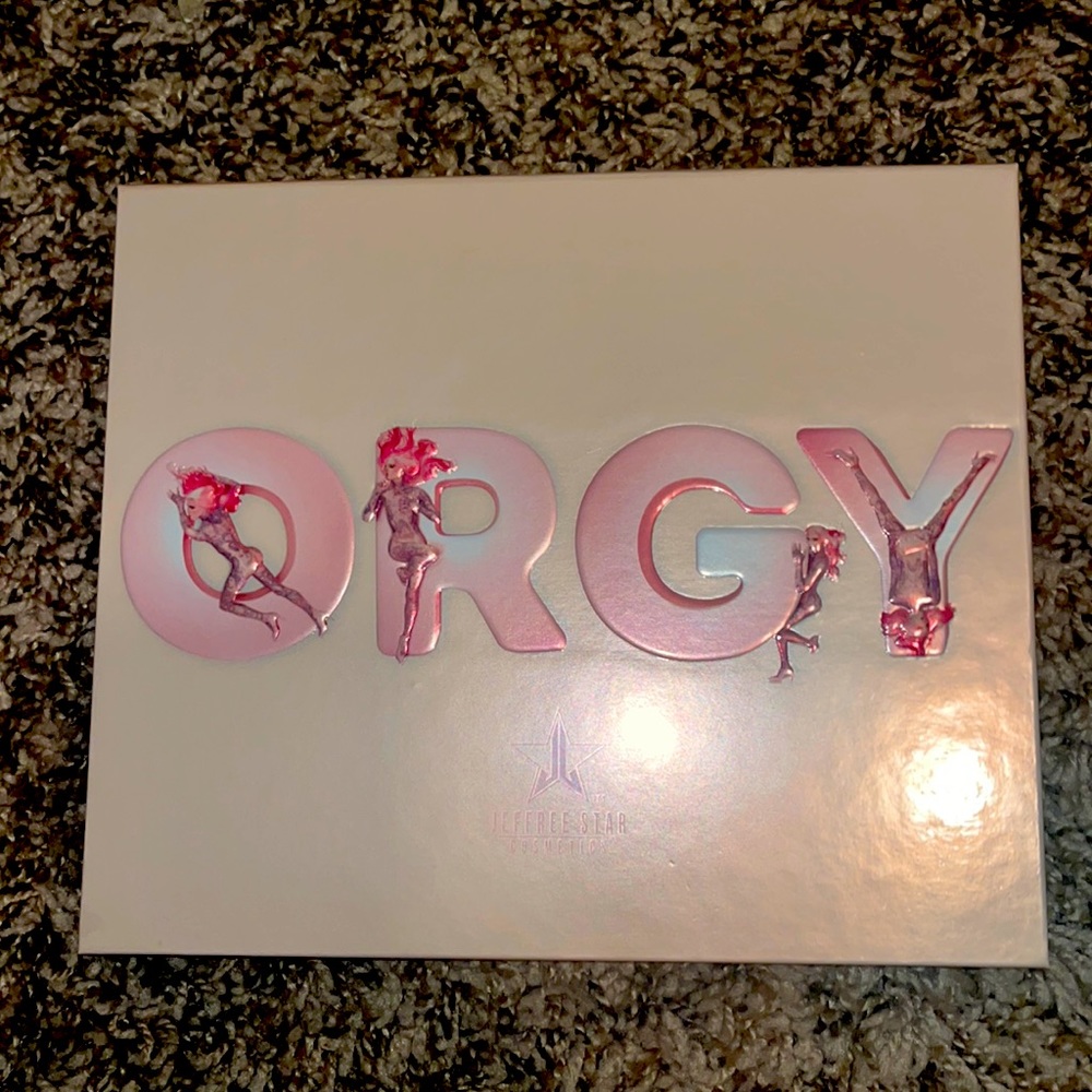 Swatched once, Brand new Jeffree star orgy palette